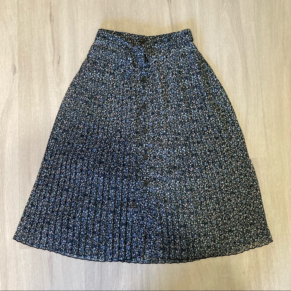 Blue floral button down maxi skirt (never worn)